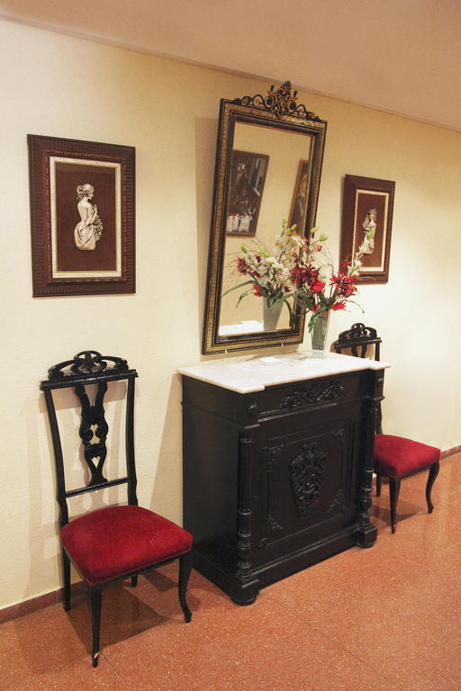 Duque De Osuna Medina de Ríoseco المظهر الخارجي الصورة